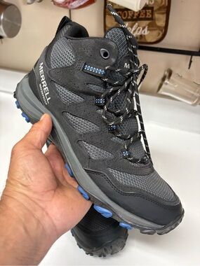 Merrell - West Rim - Men's Mid Walking Boot  size 10 Waterproof, Black & Blue